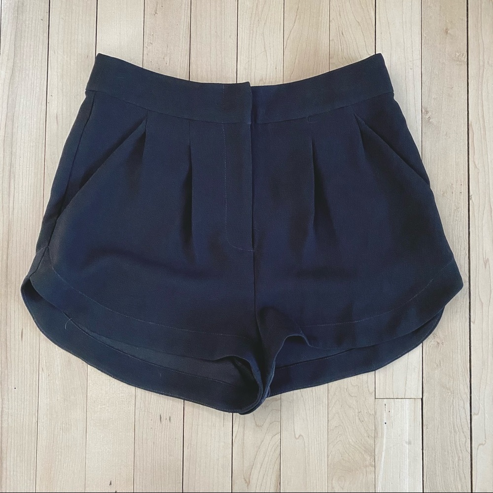 BCBGeneration Black Pleated High Waist Shorts - 6